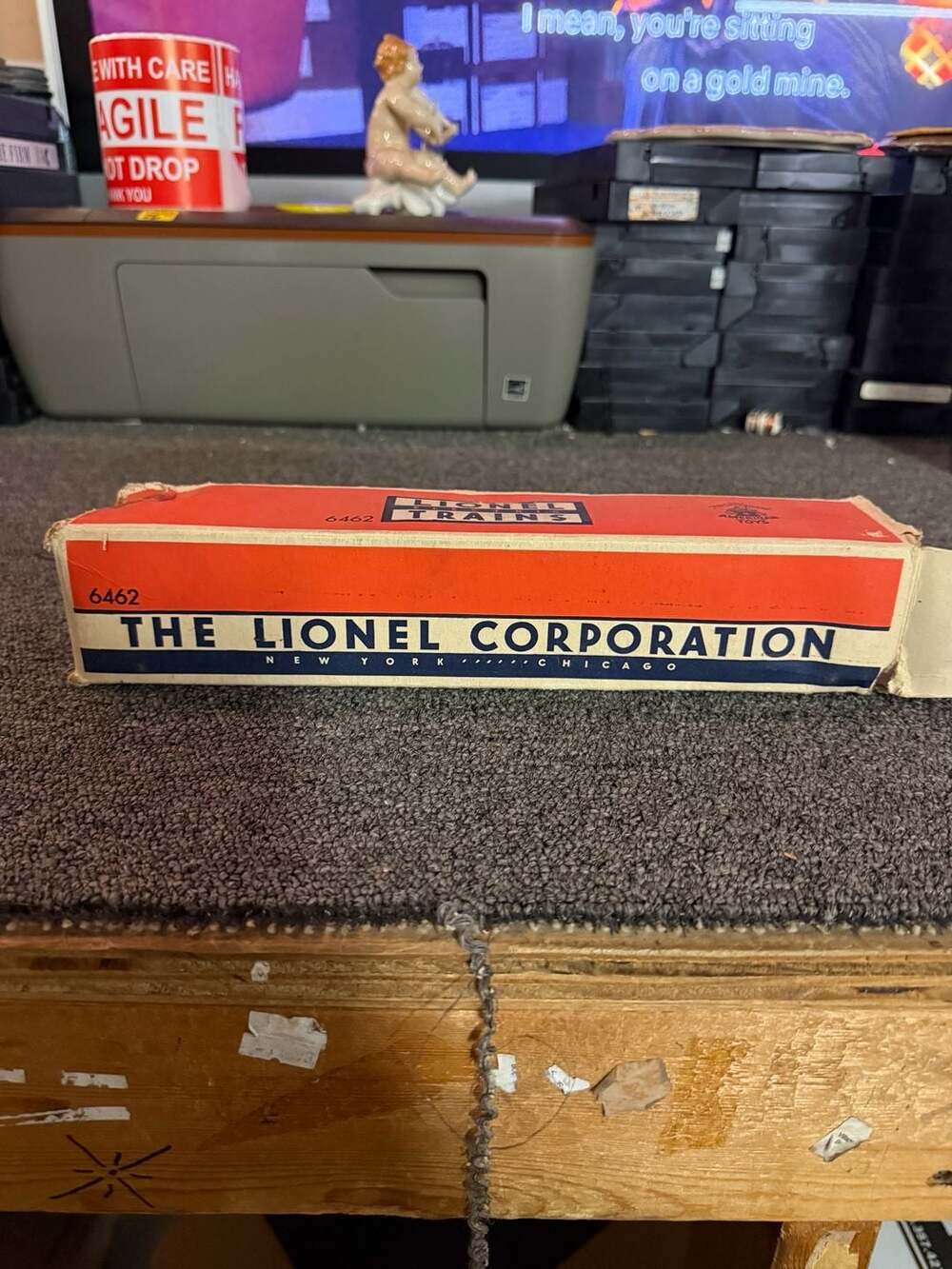 Vintage Lionel Postwar O Gauge 6462 New York Central Gondola Car with Original B